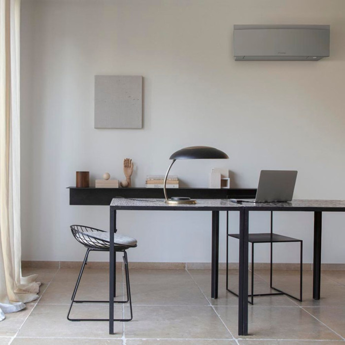 Кондиціонер Daikin EMURA FTXJ20AS/RXJ20A Silver