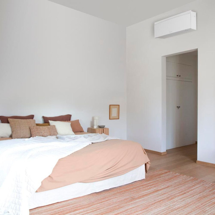 Кондиціонер Daikin EMURA FTXJ20AW/RXJ20A White