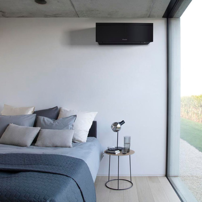 Кондиціонер Daikin EMURA FTXJ20AB/RXJ20A Black